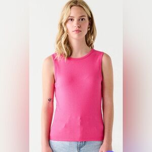 Never worn. New condition. Fuchsia ribbed tank.